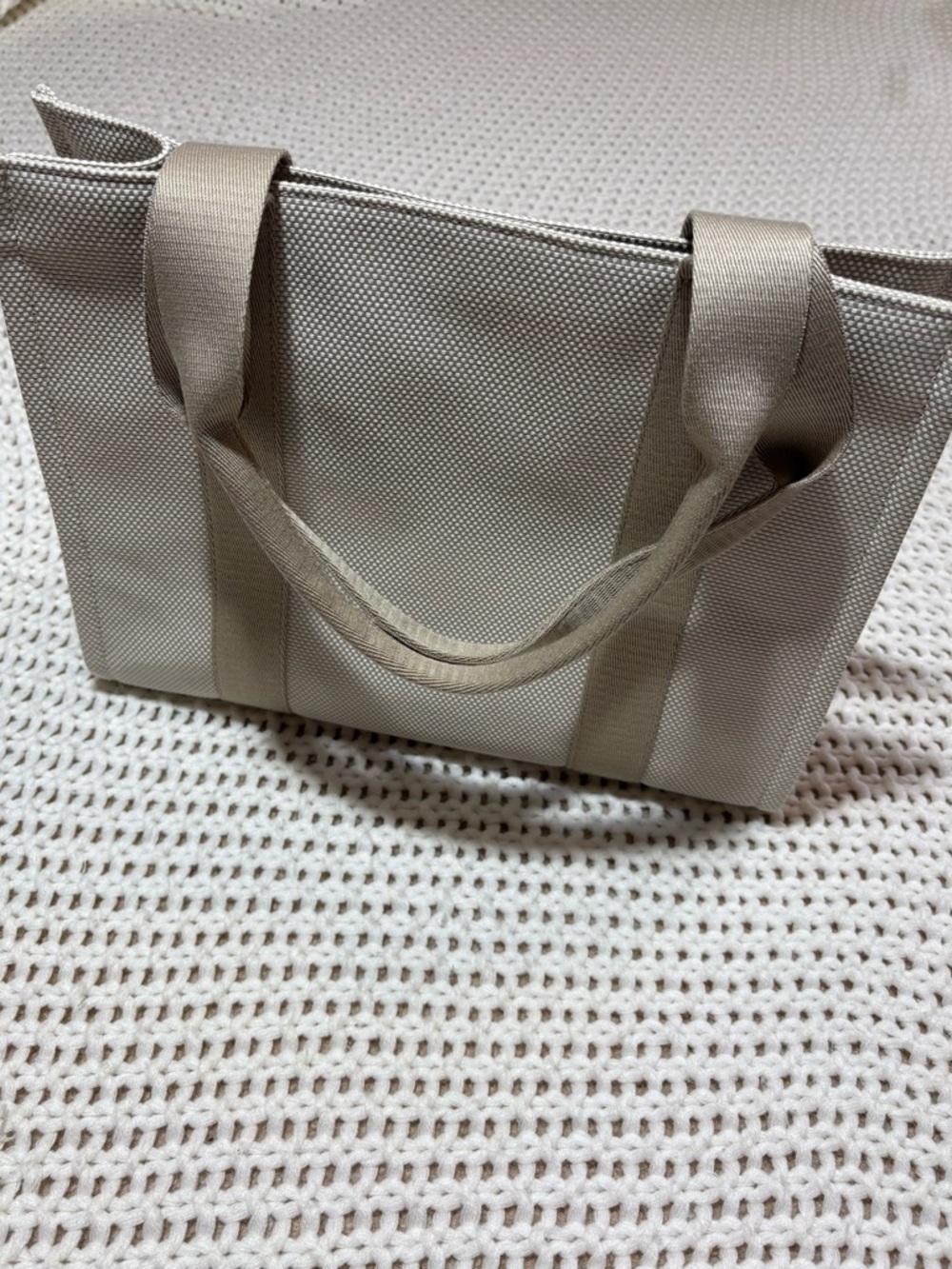 NWT lululemon two tone canvas tote 10L - Picture 5 of 14